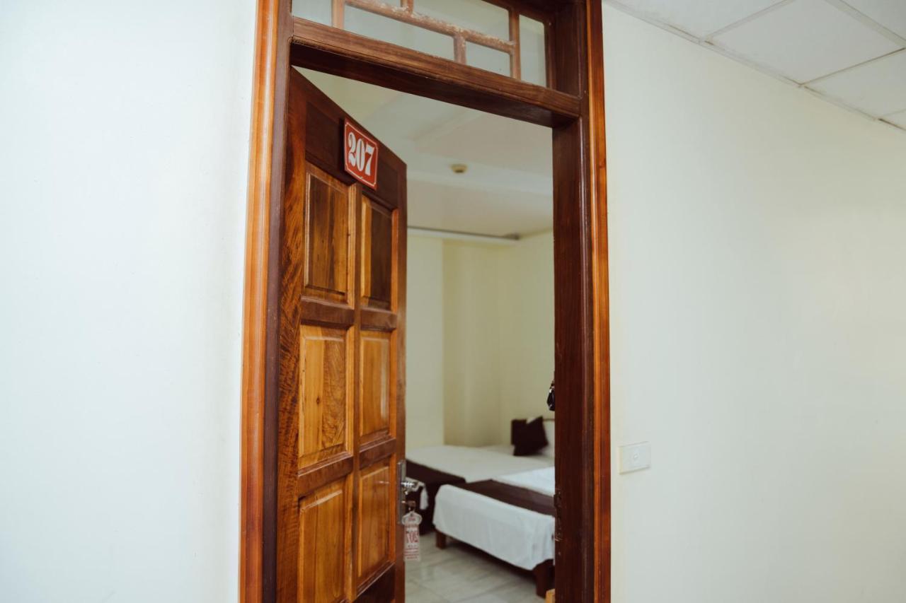 Hoan Hao Hotel Ha Giang Exteriör bild