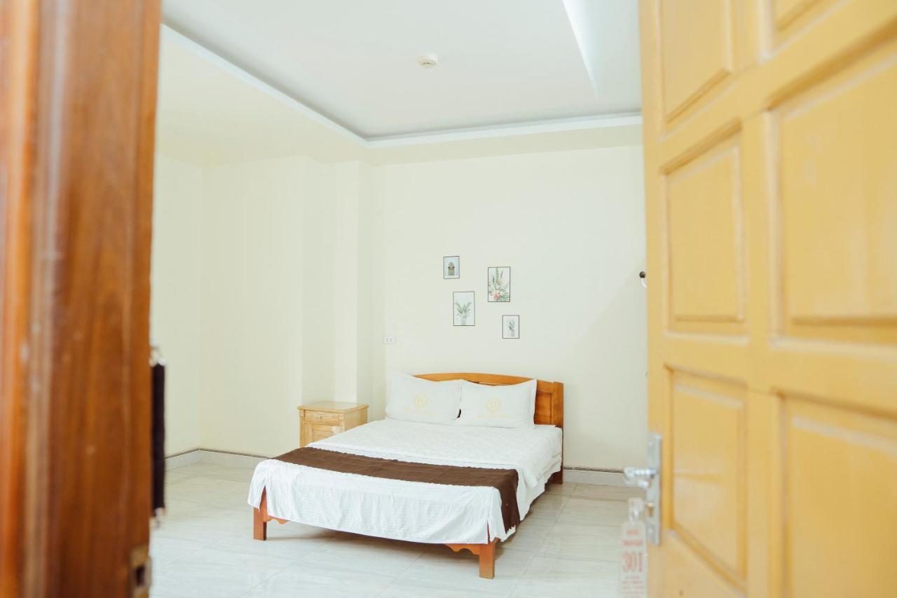 Hoan Hao Hotel Ha Giang Exteriör bild