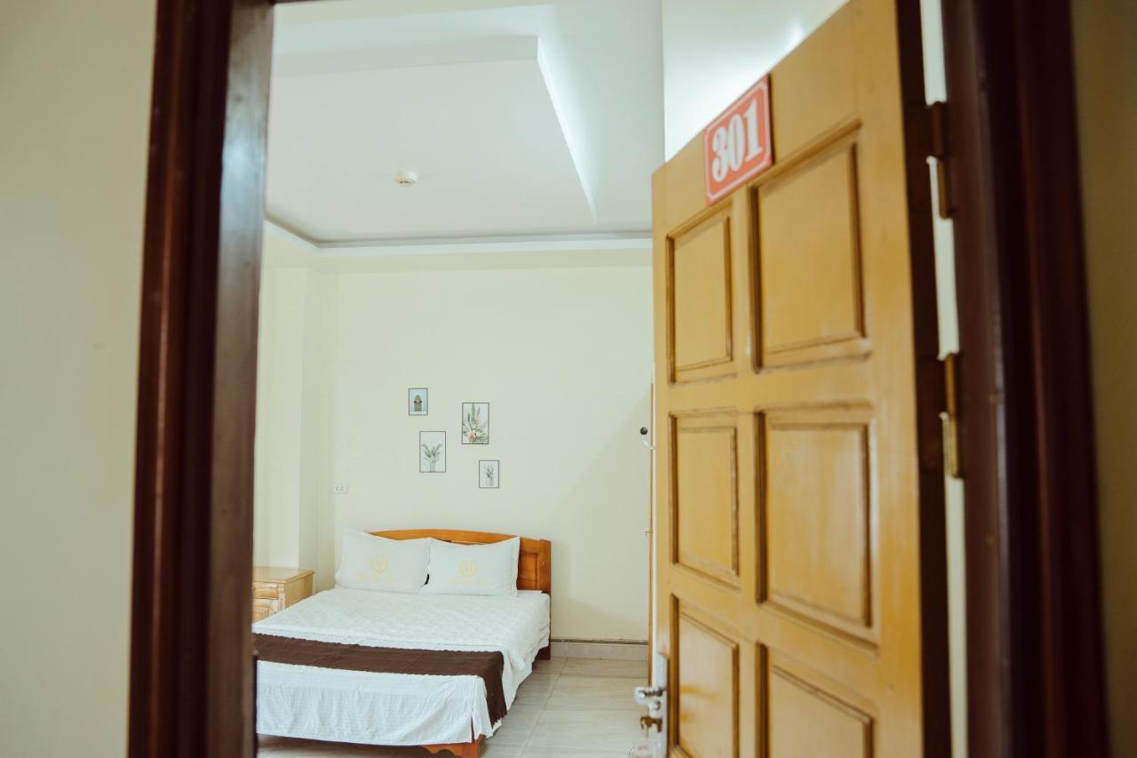 Hoan Hao Hotel Ha Giang Exteriör bild