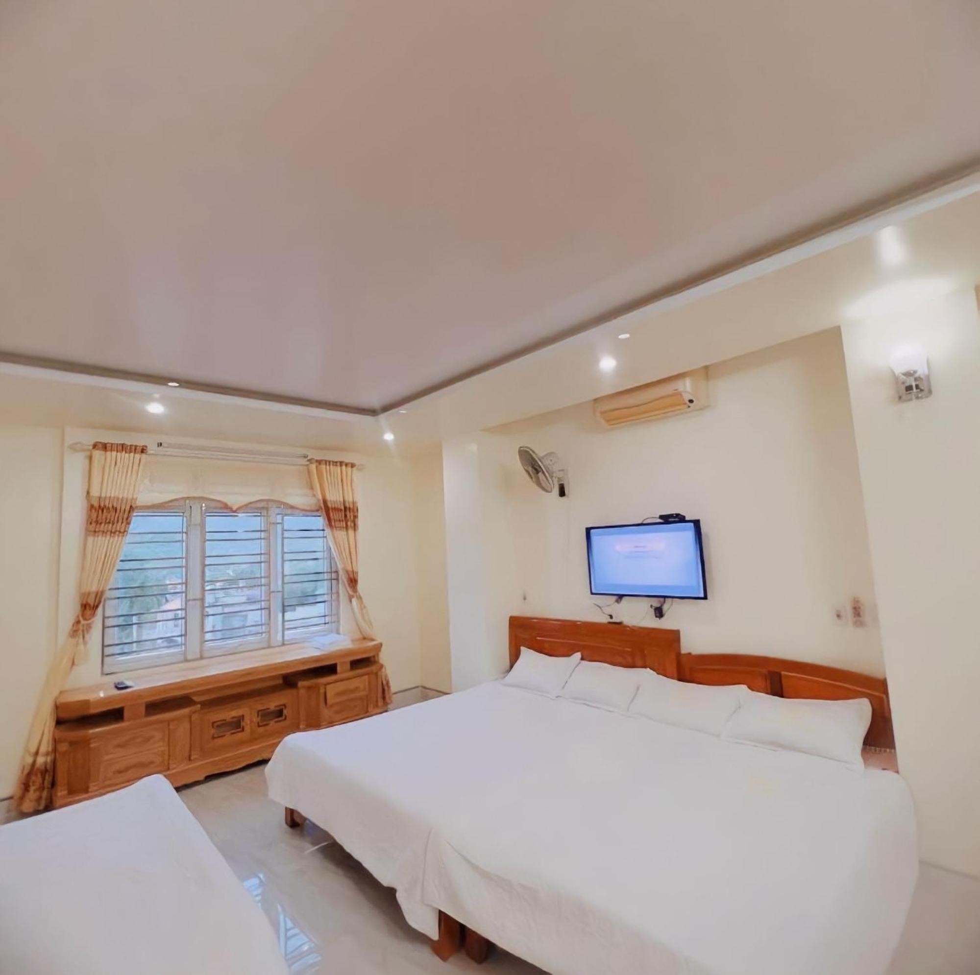 Hoan Hao Hotel Ha Giang Exteriör bild